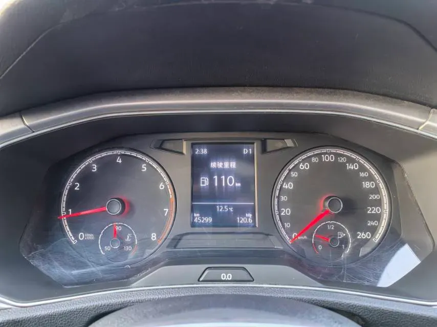 2022 Volkswagen T-Roc 1.4T 150HP L4 7DCT,autocango,china used car exporter,china ev exporter,chinese used car exporter,chinese used ev exporter