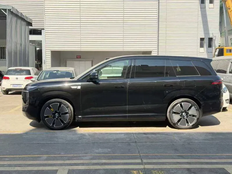 2025 Denza DenzaN8L 2.0T 207HP L4 E-CVT PHEV,autocango,china used car exporter,china ev exporter,chinese used car exporter,chinese used ev exporter