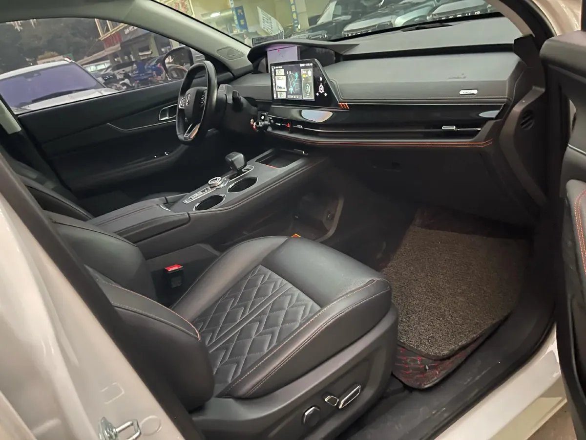 2021 ChangAn UNI-K 2.0T 233HP L4 8AT,autocango,china used car exporter,china ev exporter,chinese used car exporter,chinese used ev exporter