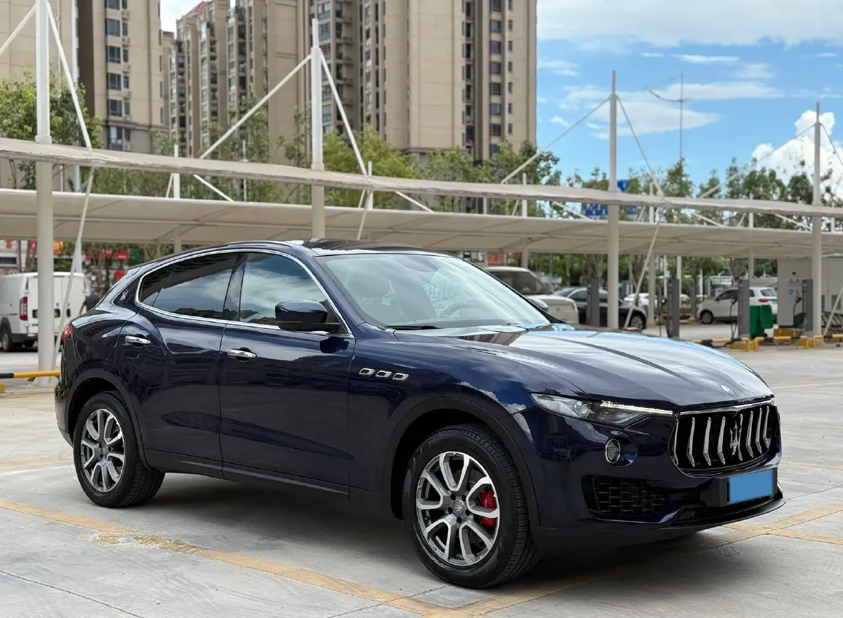 2016 Audi S6 4.0T 450HP V8 7DCT,autocango,china used car exporter,china ev exporter,chinese used car exporter,chinese used ev exporter