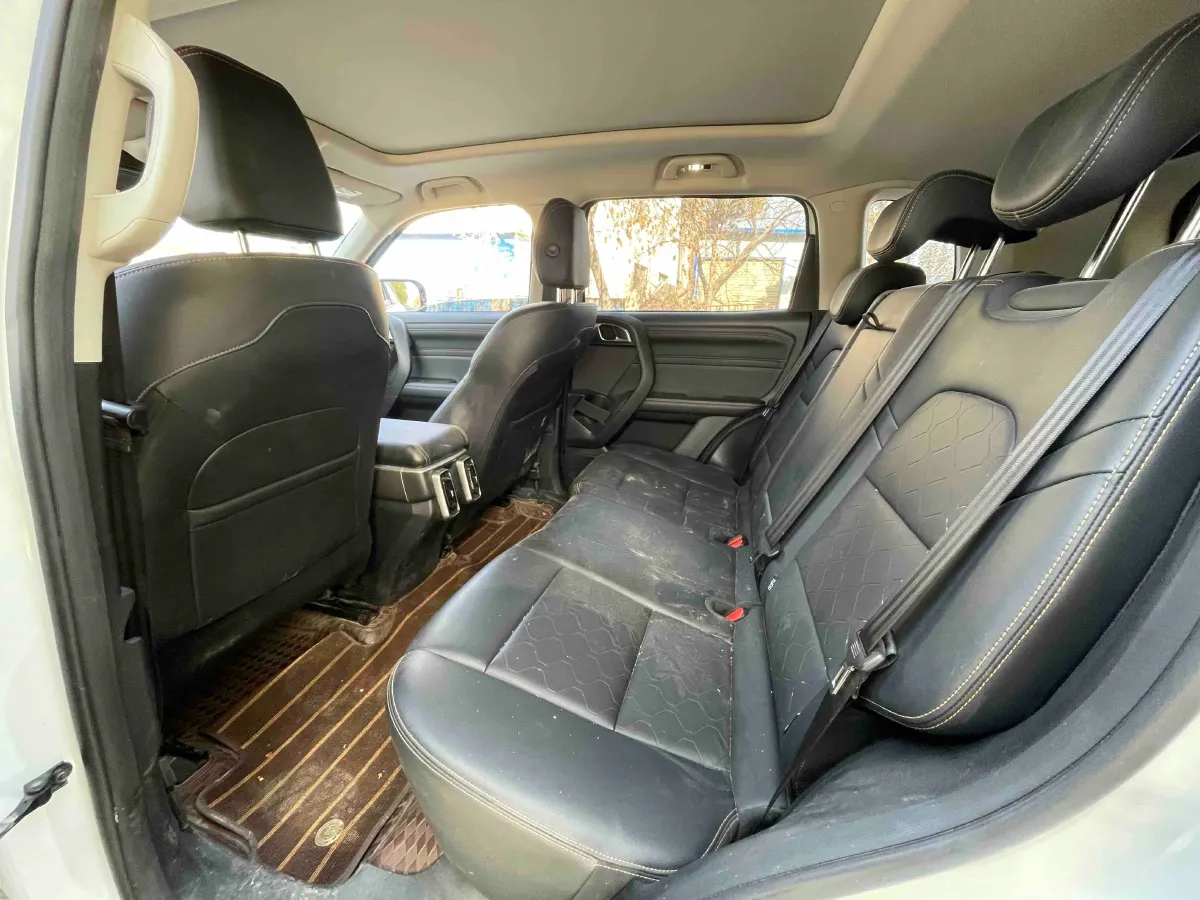 2024 Haval H6 1.5T 184HP L4 7DCT,autocango,china used car exporter,china ev exporter,chinese used car exporter,chinese used ev exporter