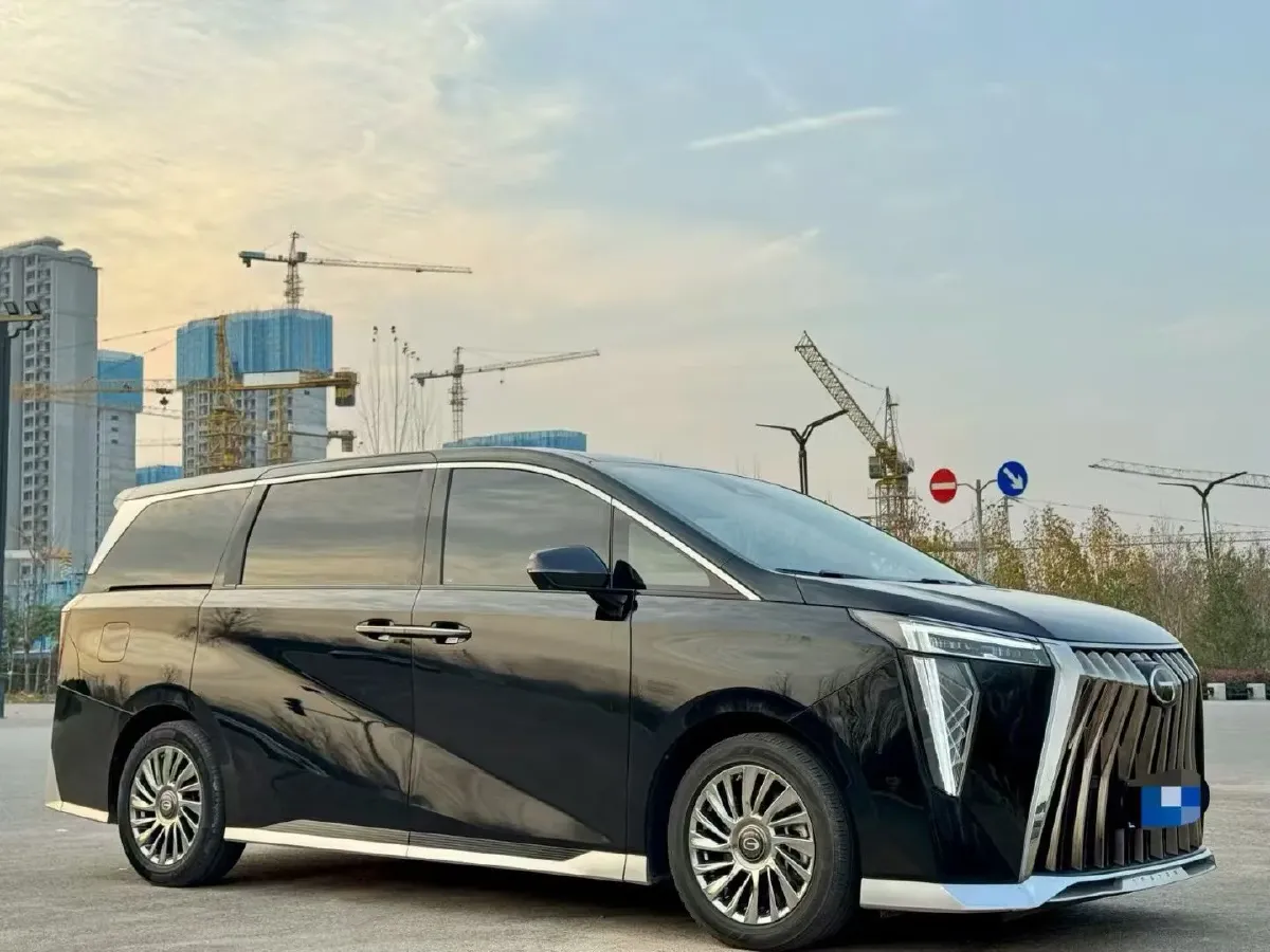 2023 GAC Trumpchi M8 2.0T 252HP L4 8AT,autocango,china used car exporter,china ev exporter,chinese used car exporter,chinese used ev exporter