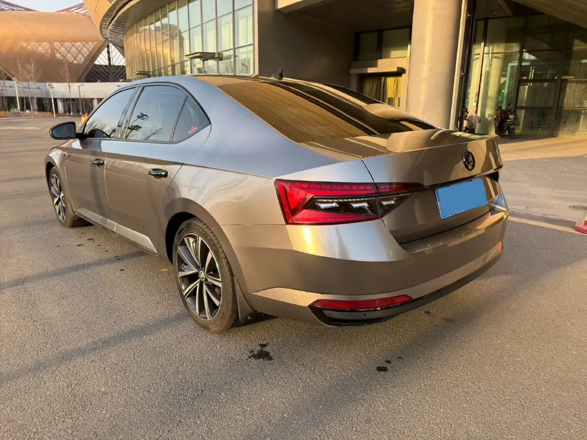 2019 BYD Song MAX 1.5T 154HP L4 6DCT PHEV 15.98KWH,autocango,china used car exporter,china ev exporter,chinese used car exporter,chinese used ev exporter