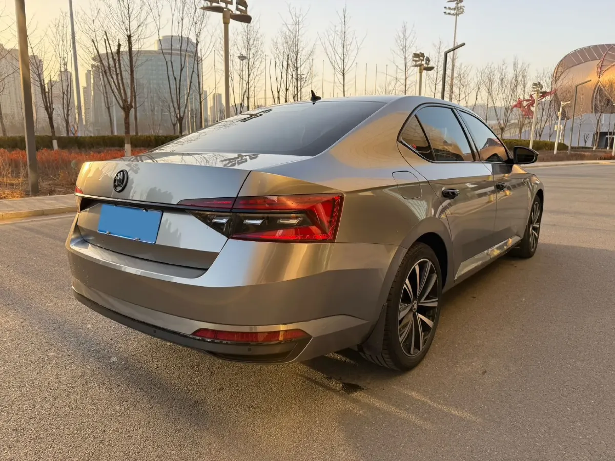 2019 BYD Song MAX 1.5T 154HP L4 6DCT PHEV 15.98KWH,autocango,china used car exporter,china ev exporter,chinese used car exporter,chinese used ev exporter