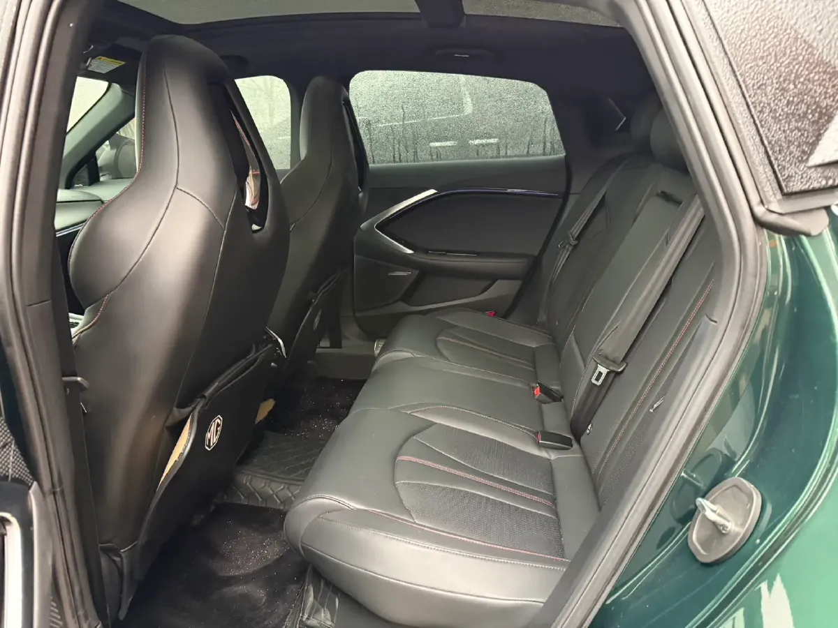 2023 MG 7 2.0T 261HP L4 9AT,autocango,china used car exporter,china ev exporter,chinese used car exporter,chinese used ev exporter