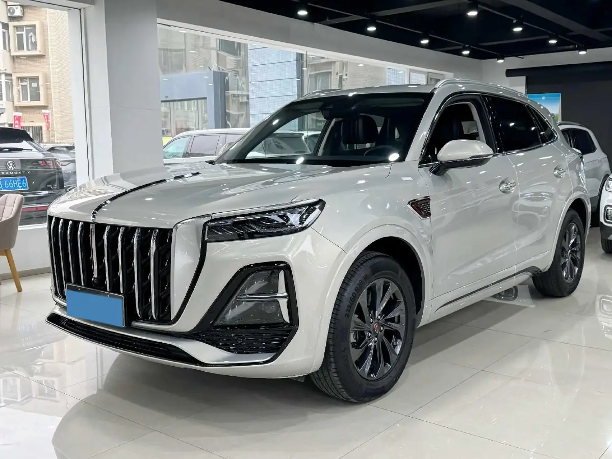 2023 HongQi HS5 2.0T 252HP L4 8AT