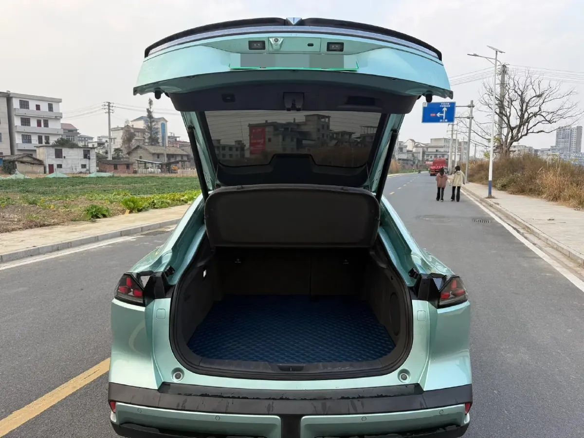 2022 DongFeng Forthing LingZhi EV BEV 68.4KWH,autocango,china used car exporter,china ev exporter,chinese used car exporter,chinese used ev exporter