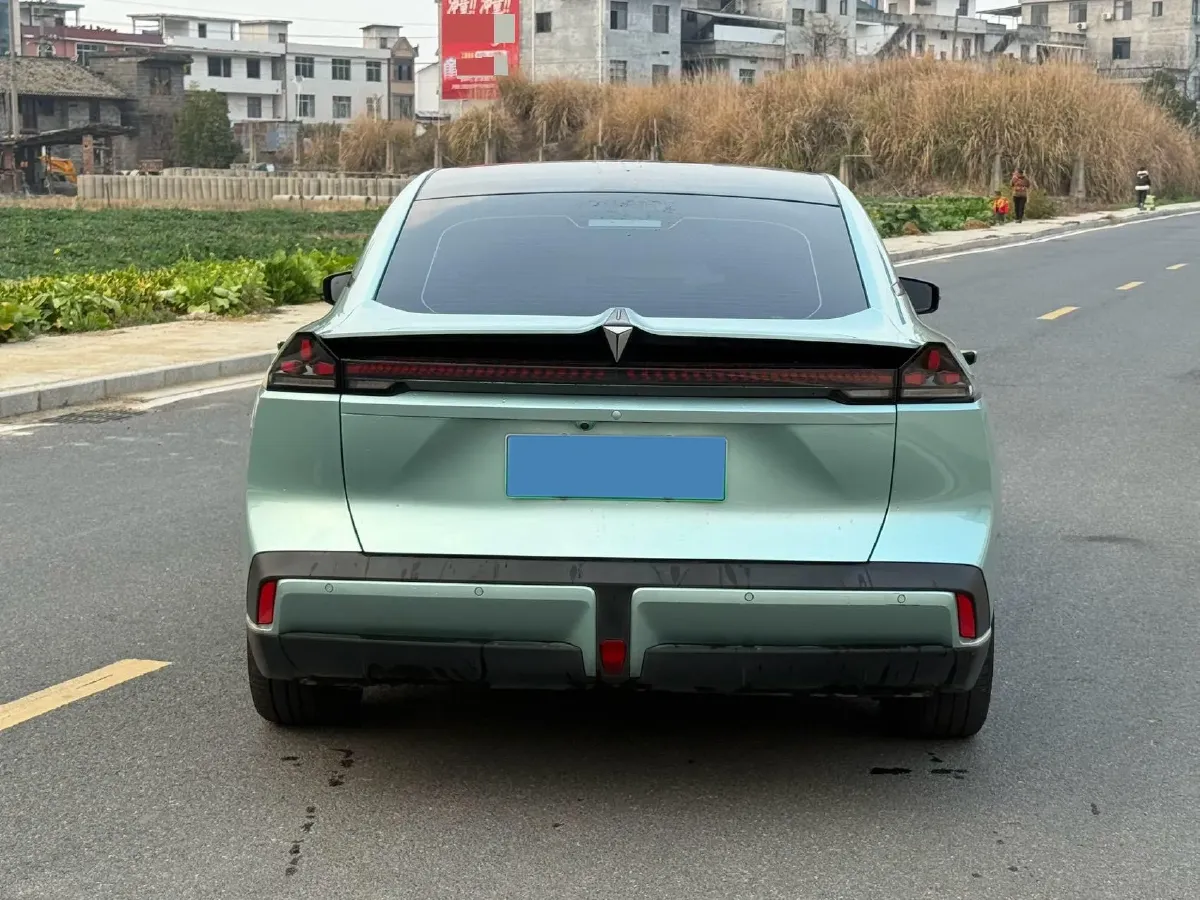 2022 DongFeng Forthing LingZhi EV BEV 68.4KWH,autocango,china used car exporter,china ev exporter,chinese used car exporter,chinese used ev exporter