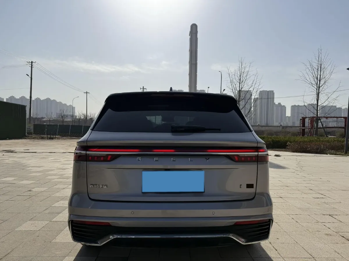 2021 Geely Monjaro 2.0T 218HP L4 7DCT,autocango,china used car exporter,china ev exporter,chinese used car exporter,chinese used ev exporter