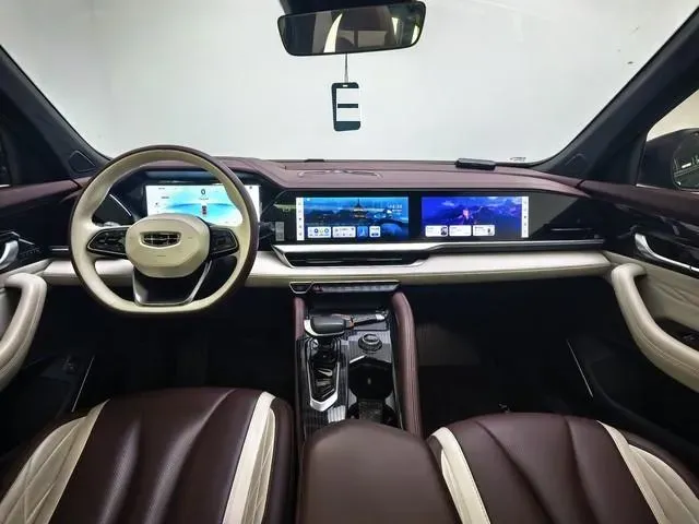 2024 Geely Monjaro 2.0T 238HP L4 8AT,autocango,china used car exporter,china ev exporter,chinese used car exporter,chinese used ev exporter