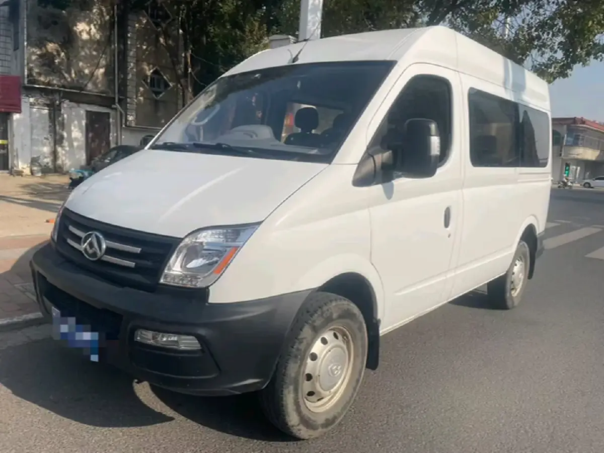 2020 MAXUS XinTu V80 2.5T 136HP L4 6MT