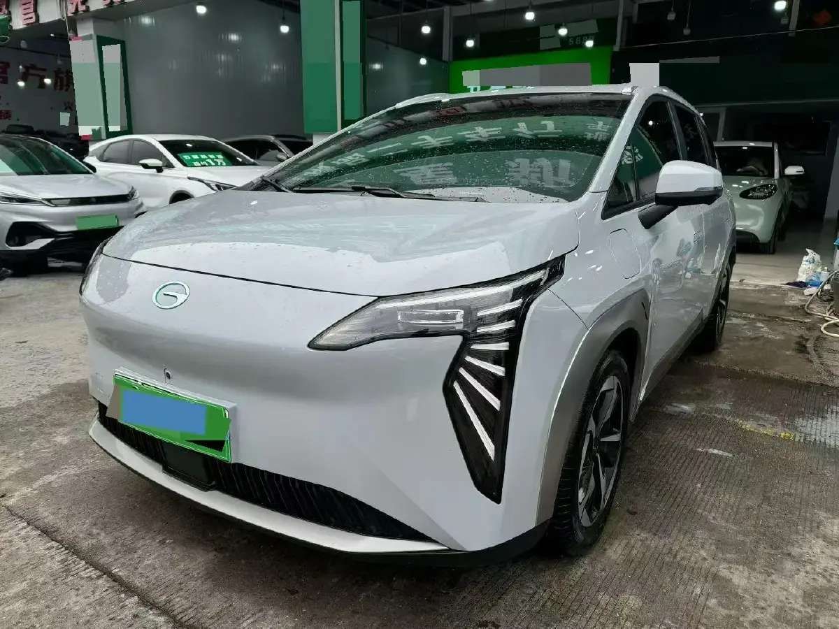 2023 Aion Y BEV 61.7KWH