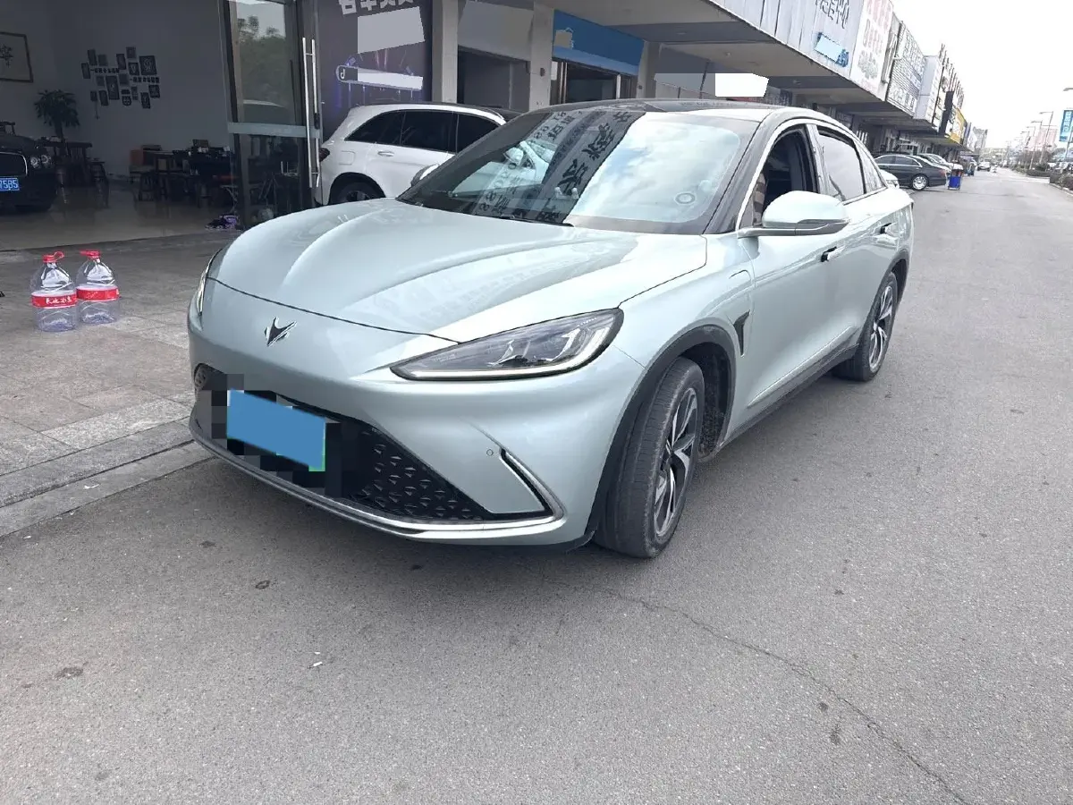 2022 ARCFOX αS BEV 93.6KWH