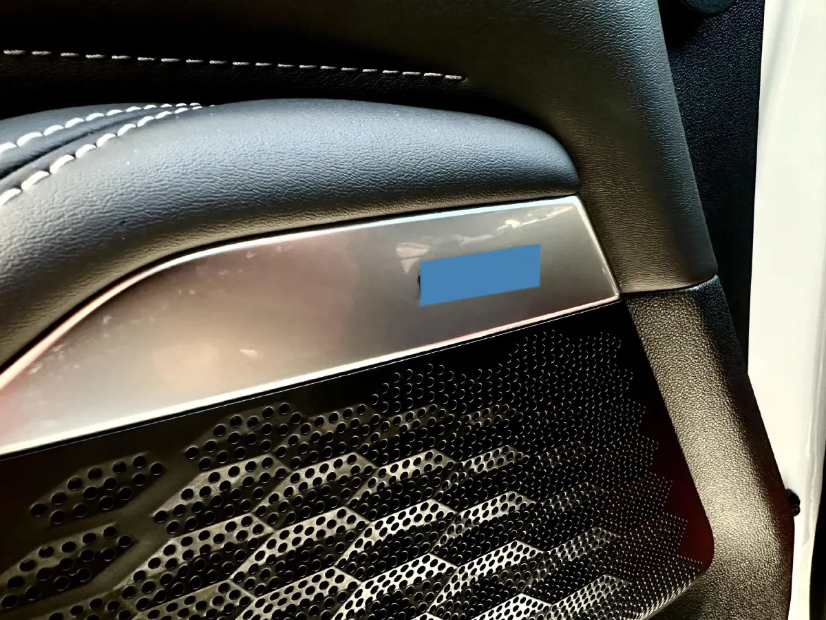 2024 ChangAn UNI-K 2.0T 233HP L4 8AT,autocango,china used car exporter,china ev exporter,chinese used car exporter,chinese used ev exporter