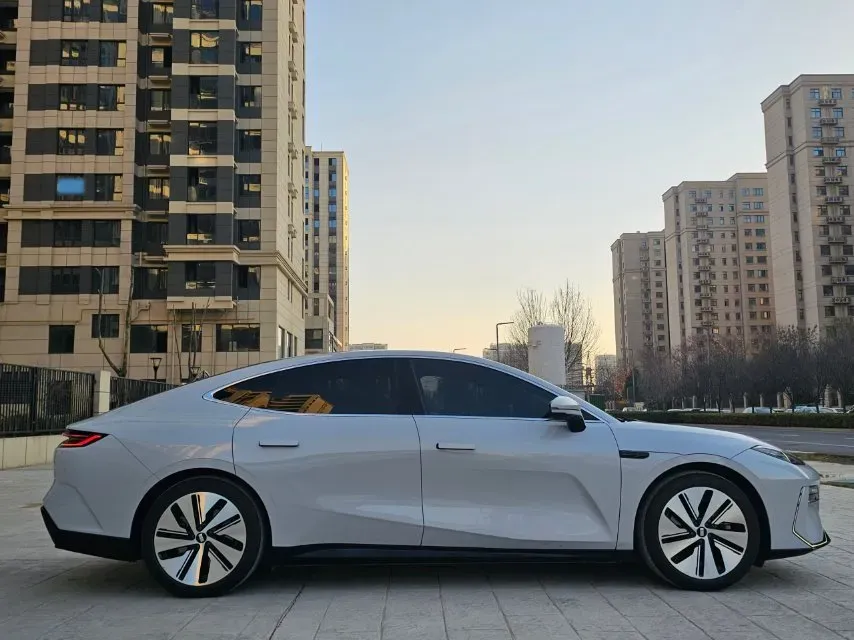 2024 Geely Galaxy E8 BEV 76KWH,autocango,china used car exporter,china ev exporter,chinese used car exporter,chinese used ev exporter