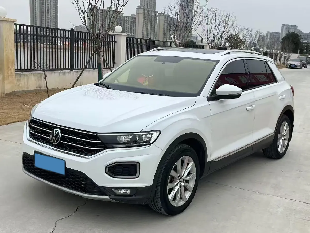 2021 Volkswagen T-Roc 1.4T 150HP L4 7DCT,autocango,china used car exporter,china ev exporter,chinese used car exporter,chinese used ev exporter