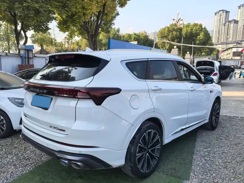 2021 Jetour X70 Plus 1.6T 197HP L4 7DCT,autocango,china used car exporter,china ev exporter,chinese used car exporter,chinese used ev exporter