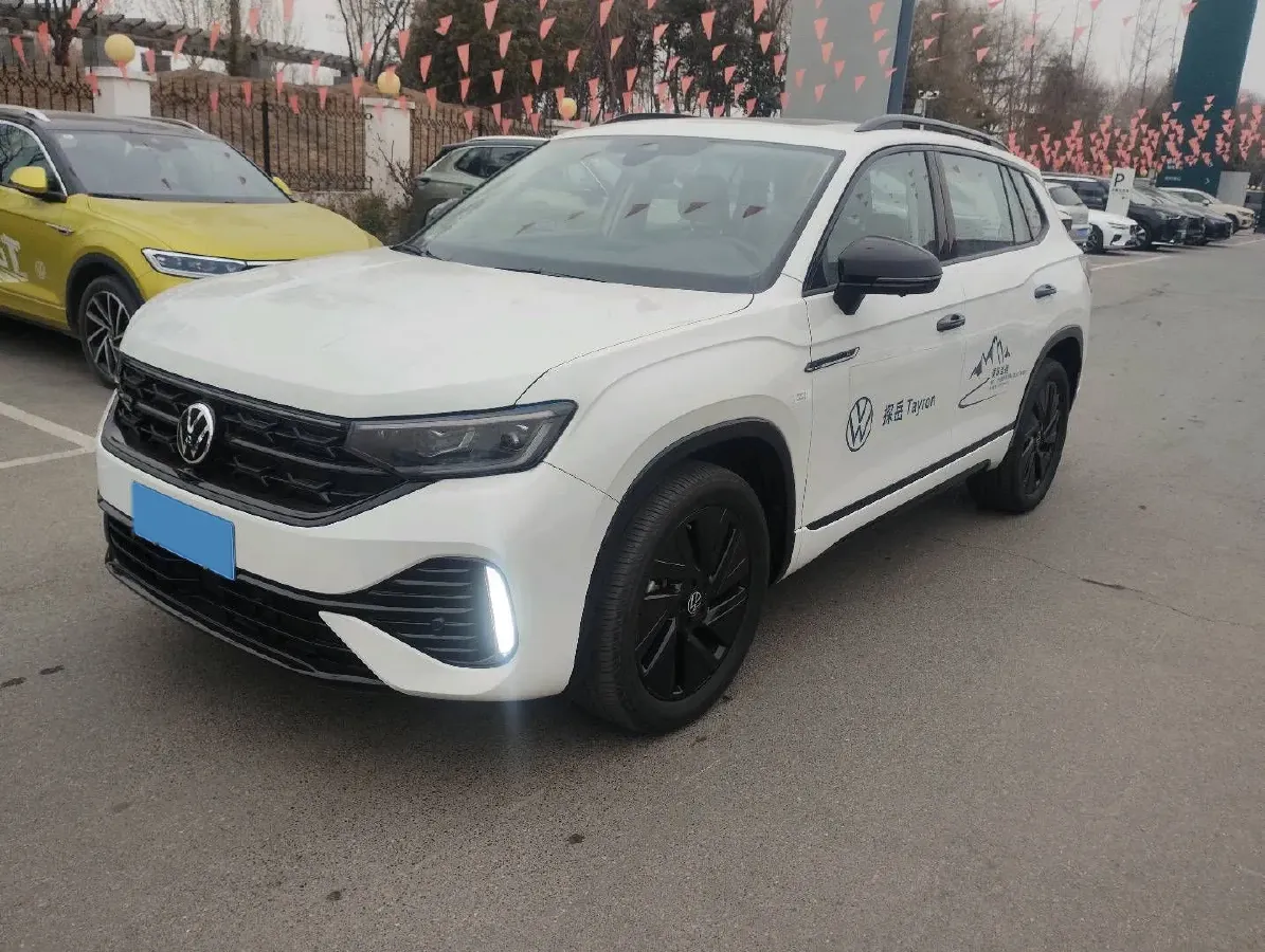 2023 Volkswagen Tayron 2.0T 220HP L4 7DCT,autocango,china used car exporter,china ev exporter,chinese used car exporter,chinese used ev exporter