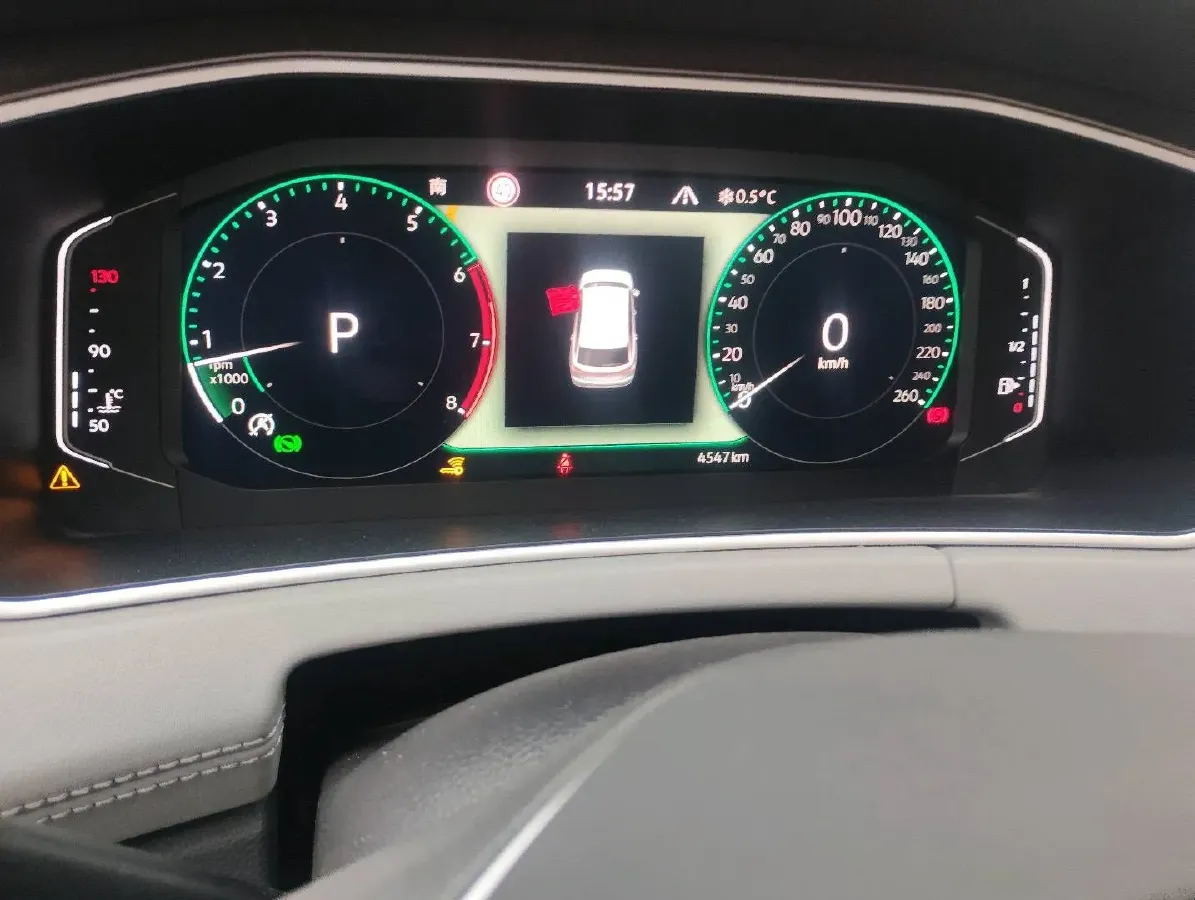 2023 Volkswagen Tayron 2.0T 220HP L4 7DCT,autocango,china used car exporter,china ev exporter,chinese used car exporter,chinese used ev exporter