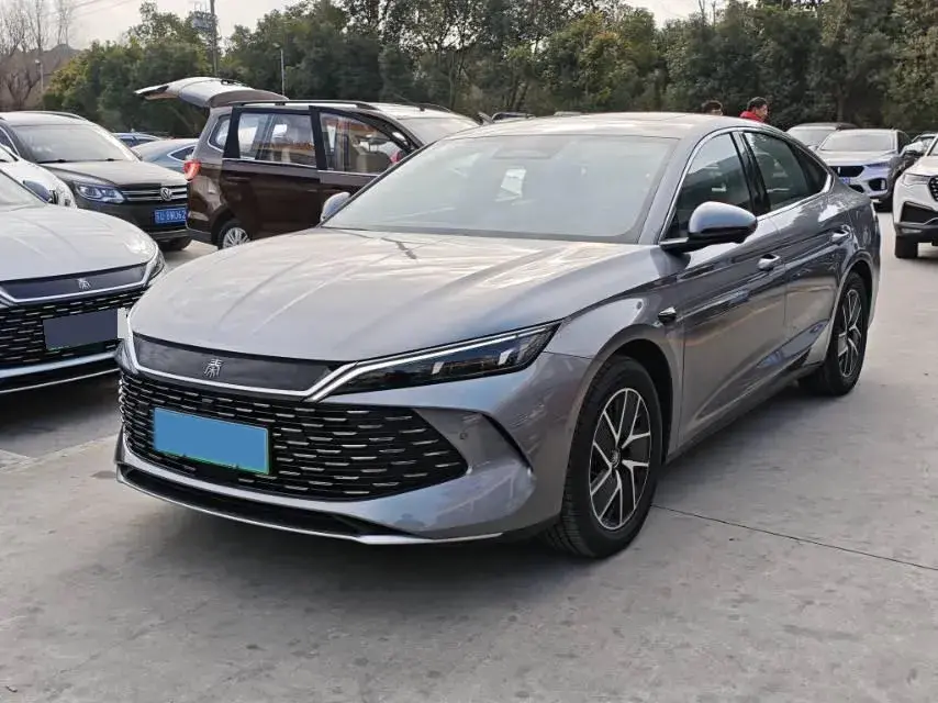 2025 BYD QinL 1.5L 101HP L4 E-CVT PHEV 15.87KWH
