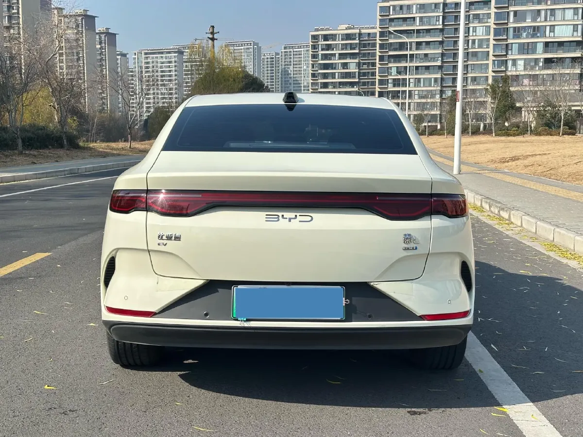 2025 BYD QinL BEV,autocango,china used car exporter,china ev exporter,chinese used car exporter,chinese used ev exporter