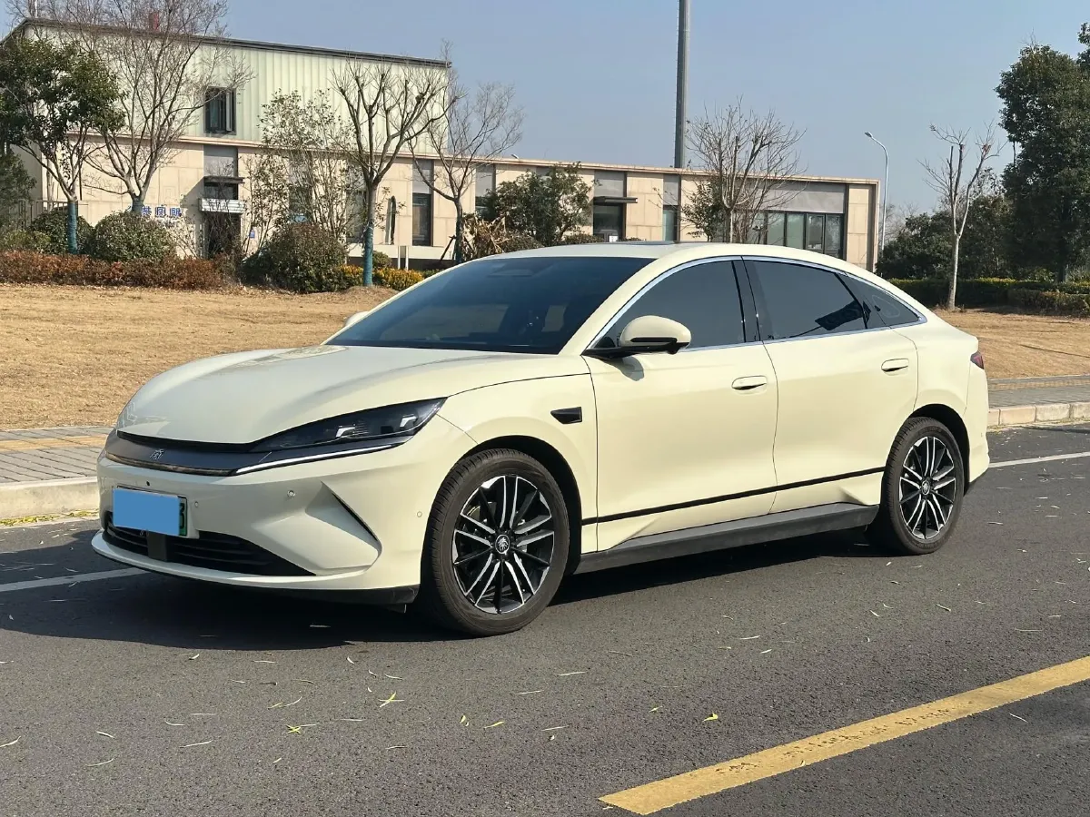 2025 BYD QinL BEV,autocango,china used car exporter,china ev exporter,chinese used car exporter,chinese used ev exporter