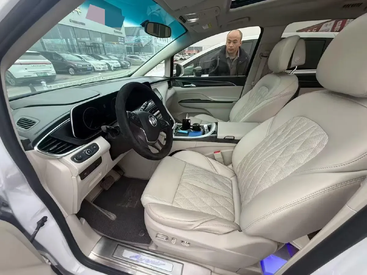 2021 Buick GL8 2.0T 237HP L4 9AT,autocango,china used car exporter,china ev exporter,chinese used car exporter,chinese used ev exporter