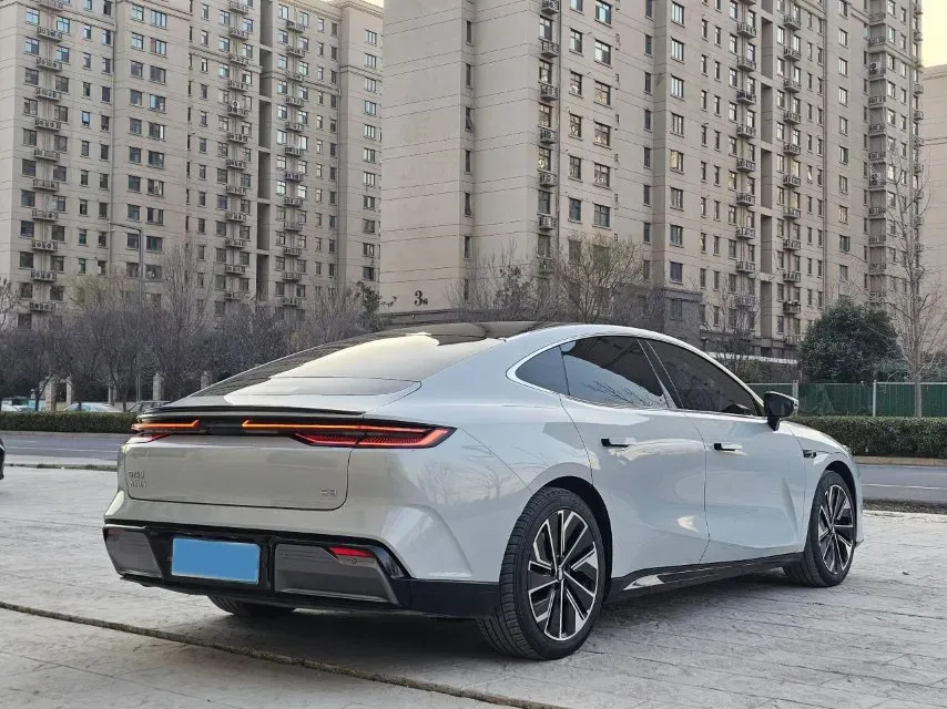 2024 Geely Galaxy E8 BEV 76KWH,autocango,china used car exporter,china ev exporter,chinese used car exporter,chinese used ev exporter