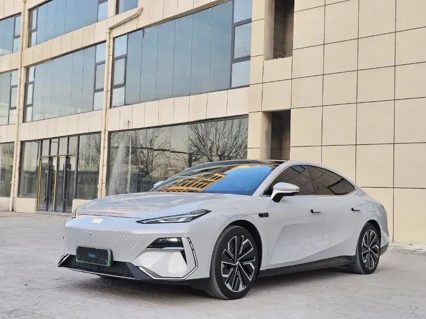 2024 Geely Galaxy E8 BEV 76KWH,autocango,china used car exporter,china ev exporter,chinese used car exporter,chinese used ev exporter