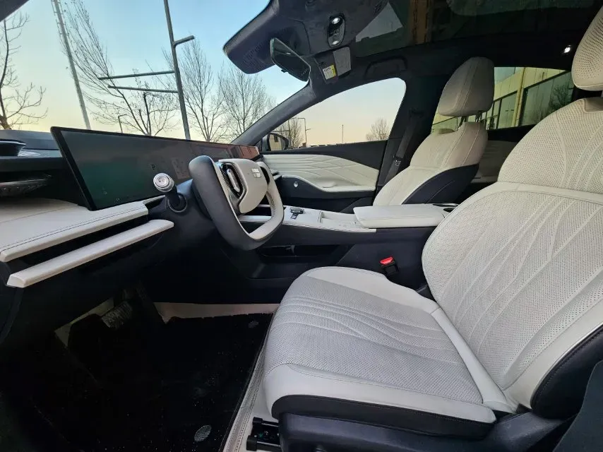 2024 Geely Galaxy E8 BEV 76KWH,autocango,china used car exporter,china ev exporter,chinese used car exporter,chinese used ev exporter