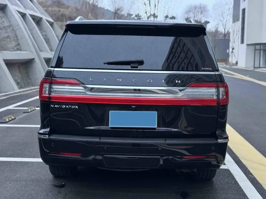2019 Lincoln Navigator 3.5T 388HP V6 10AT,autocango,china used car exporter,china ev exporter,chinese used car exporter,chinese used ev exporter