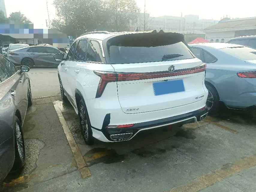 2023 ChangAn CS75 Plus 1.5T 188HP L4 8AT,autocango,china used car exporter,china ev exporter,chinese used car exporter,chinese used ev exporter