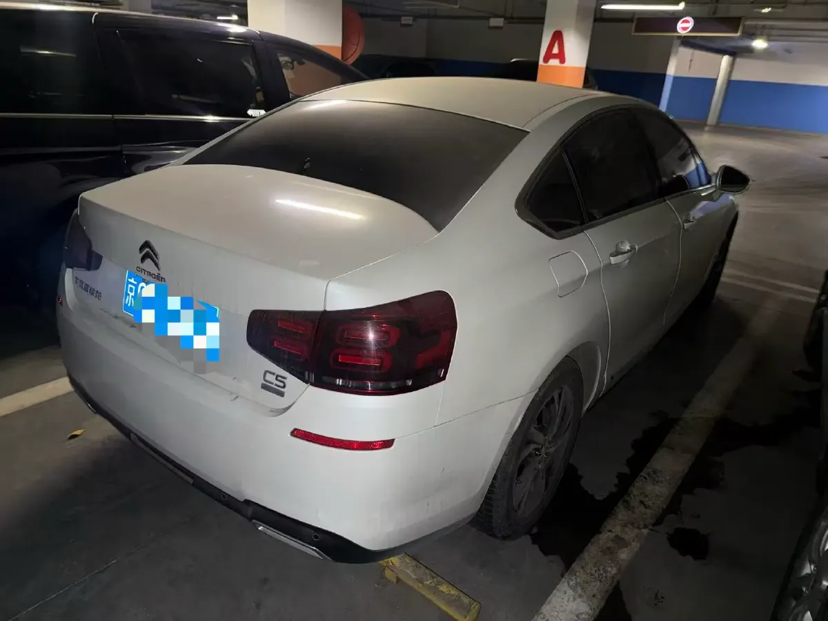 2017 Citroen C5 1.6T 167HP L4 6AT,autocango,china used car exporter,china ev exporter,chinese used car exporter,chinese used ev exporter