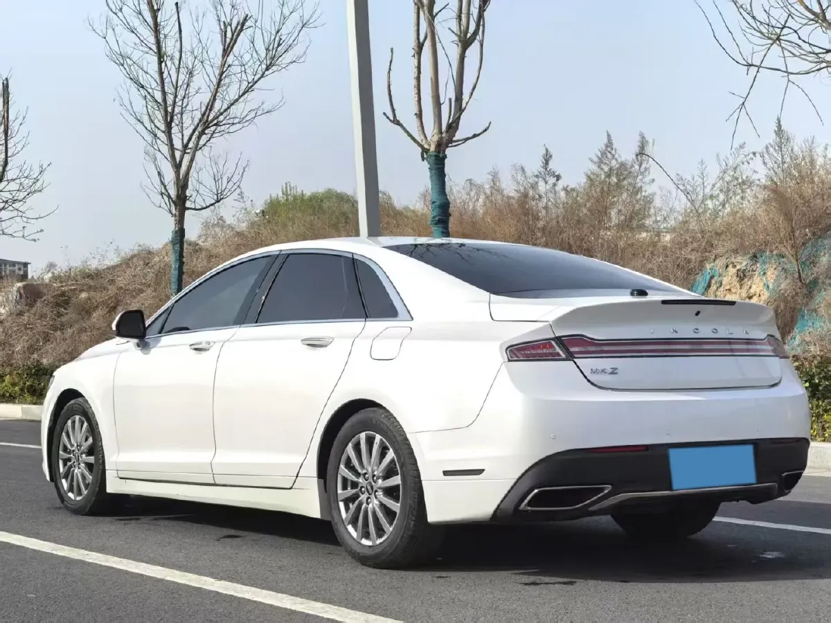 2019 BMW X2 1.5T 140HP L3 7DCT,autocango,china used car exporter,china ev exporter,chinese used car exporter,chinese used ev exporter