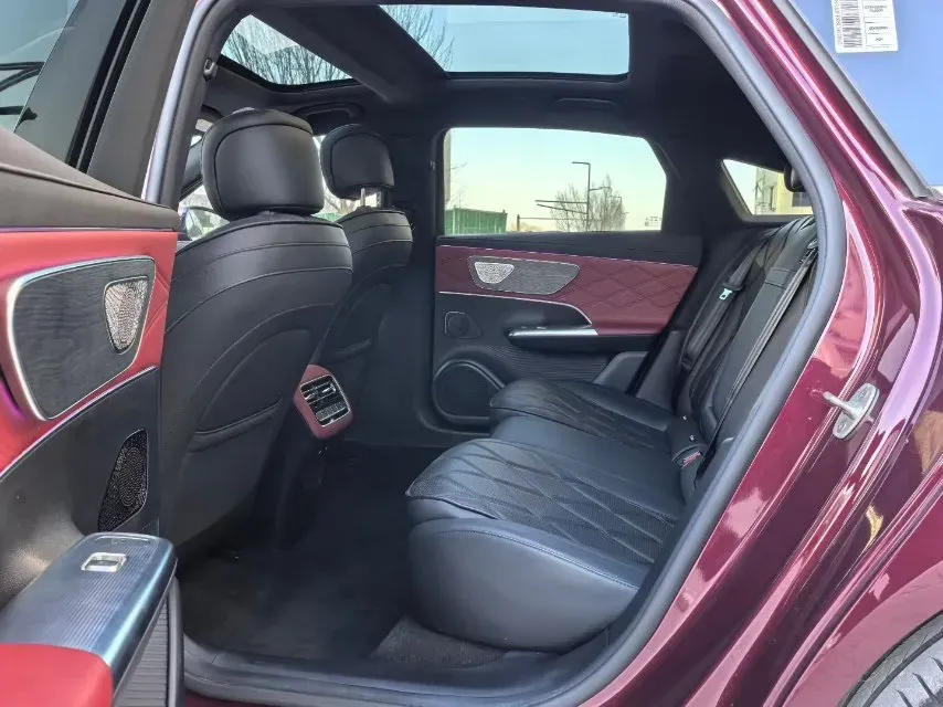 2025 Fulwin FulwinA9L 1.5T 156HP L4 1DHT PHEV,autocango,china used car exporter,china ev exporter,chinese used car exporter,chinese used ev exporter