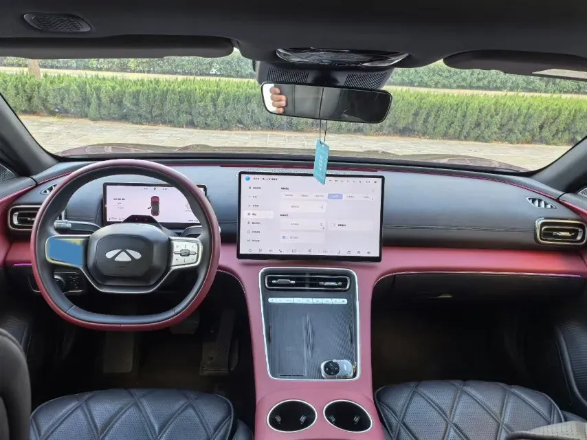 2025 Fulwin FulwinA9L 1.5T 156HP L4 1DHT PHEV,autocango,china used car exporter,china ev exporter,chinese used car exporter,chinese used ev exporter