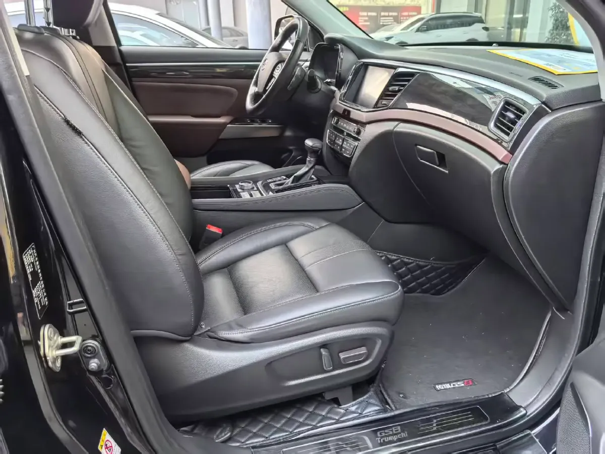 2017 GAC Trumpchi GS8 2.0T 201HP L4 6AT,autocango,china used car exporter,china ev exporter,chinese used car exporter,chinese used ev exporter