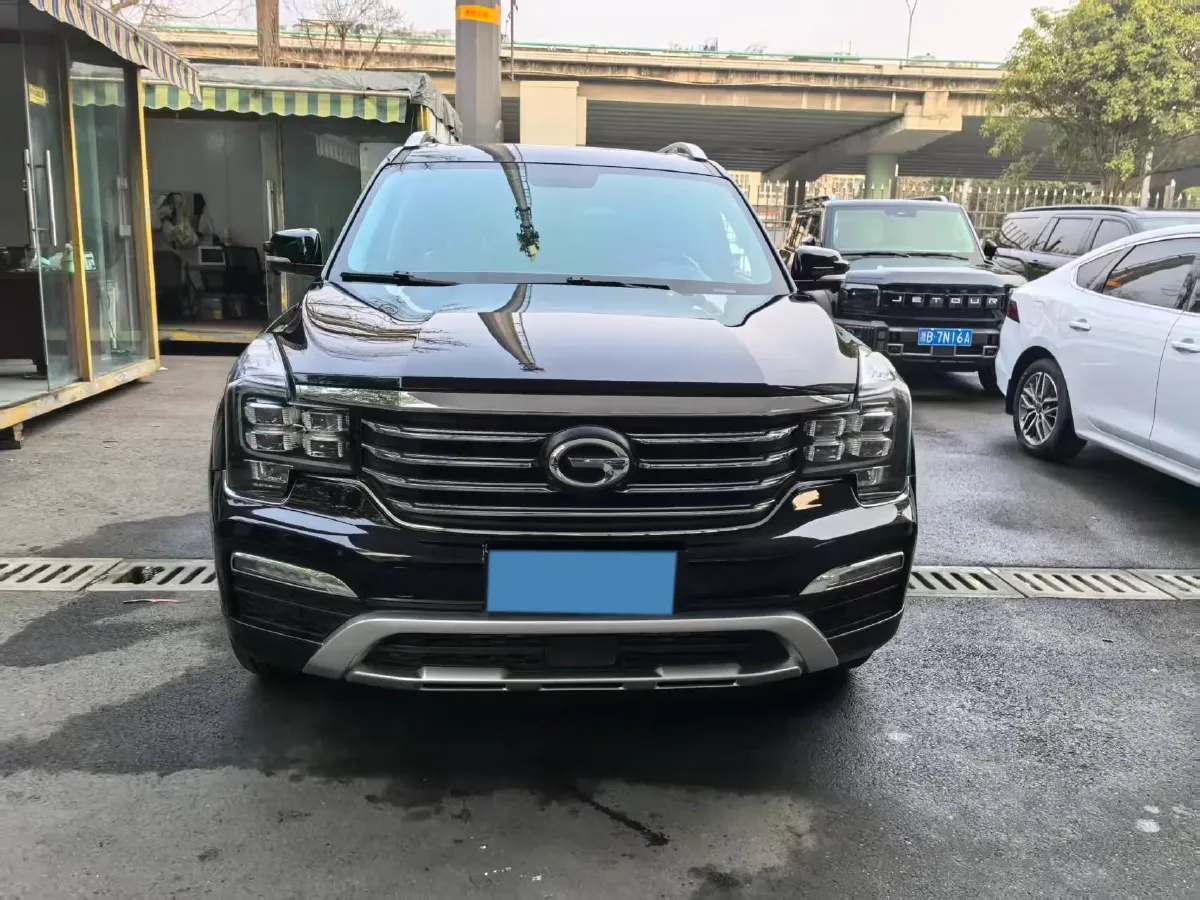 2017 GAC Trumpchi GS8 2.0T 201HP L4 6AT,autocango,china used car exporter,china ev exporter,chinese used car exporter,chinese used ev exporter