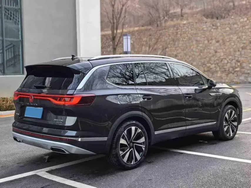 2023 Volkswagen Talagon 2.0T 220HP L4 7DCT,autocango,china used car exporter,china ev exporter,chinese used car exporter,chinese used ev exporter