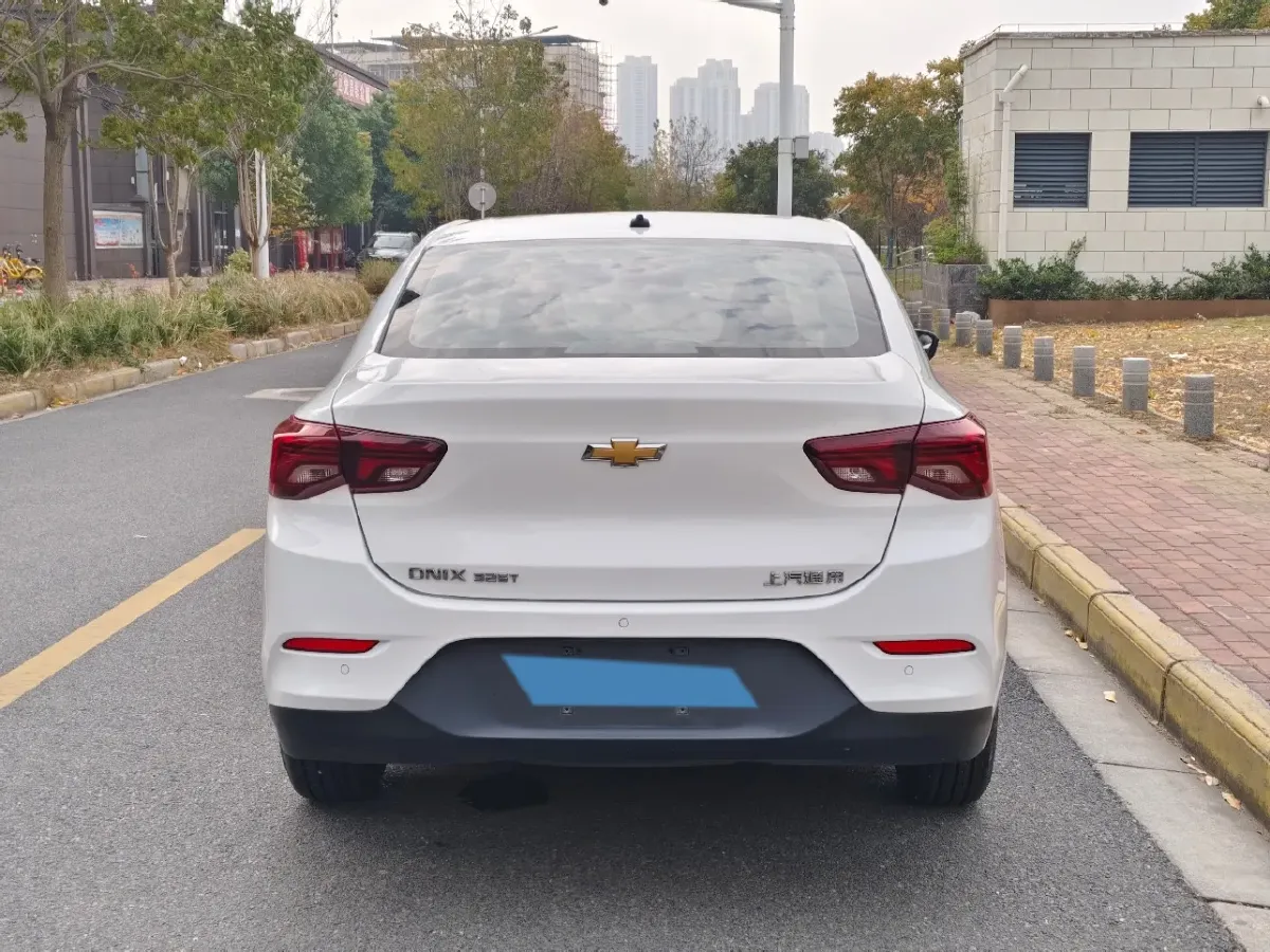 2021 Chevrolet Cavalier 1.0T 125HP L3 6AT,autocango,china used car exporter,china ev exporter,chinese used car exporter,chinese used ev exporter