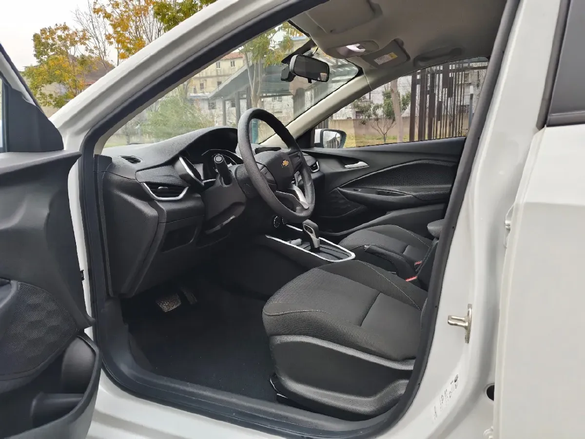 2021 Chevrolet Cavalier 1.0T 125HP L3 6AT,autocango,china used car exporter,china ev exporter,chinese used car exporter,chinese used ev exporter