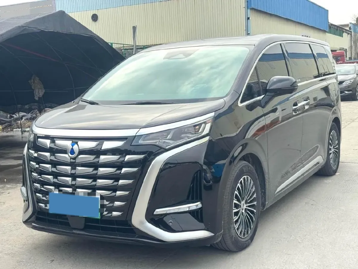 2022 HongQi HS7 3.0T 337HP V6 8AT,autocango,china used car exporter,china ev exporter,chinese used car exporter,chinese used ev exporter