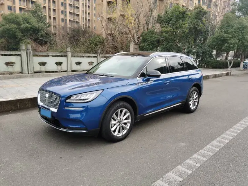 2020 Lincoln Corsair 2.0T 245HP L4 8AT