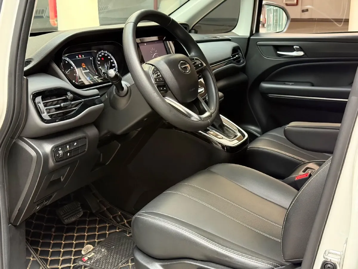 2021 GAC Trumpchi M6 1.5T 169HP L4 7DCT,autocango,china used car exporter,china ev exporter,chinese used car exporter,chinese used ev exporter