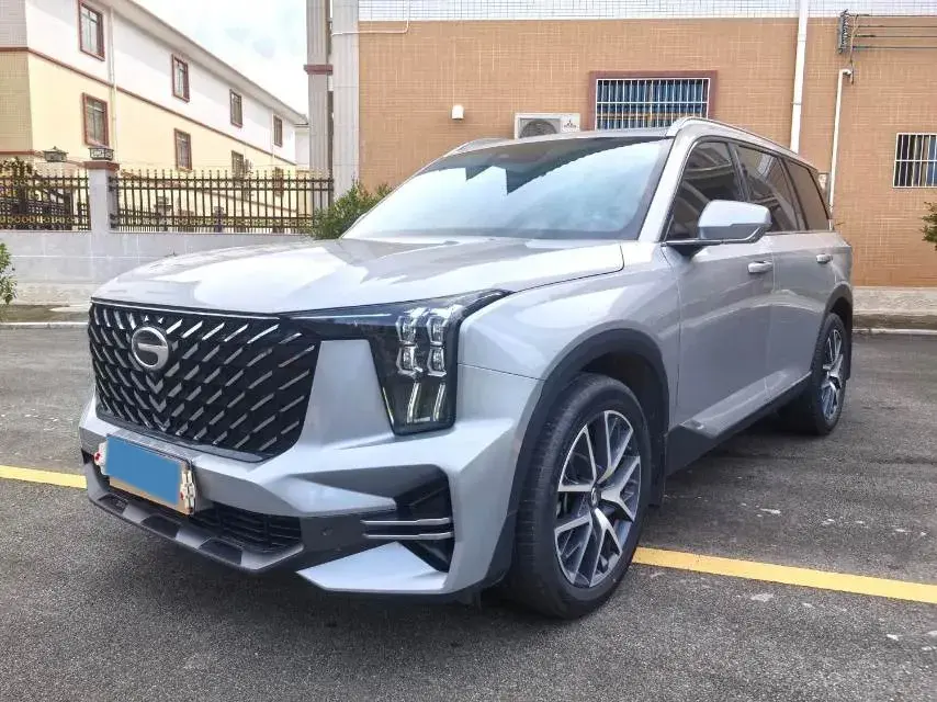 2022 GAC Trumpchi GS8 2.0T 252HP L4 8AT