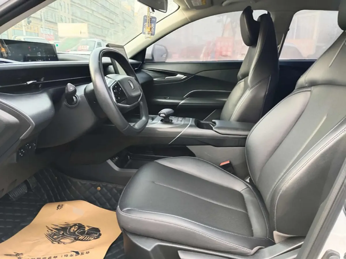 2023 ChangAn Lamore 1.5T 170HP L4 7DCT,autocango,china used car exporter,china ev exporter,chinese used car exporter,chinese used ev exporter