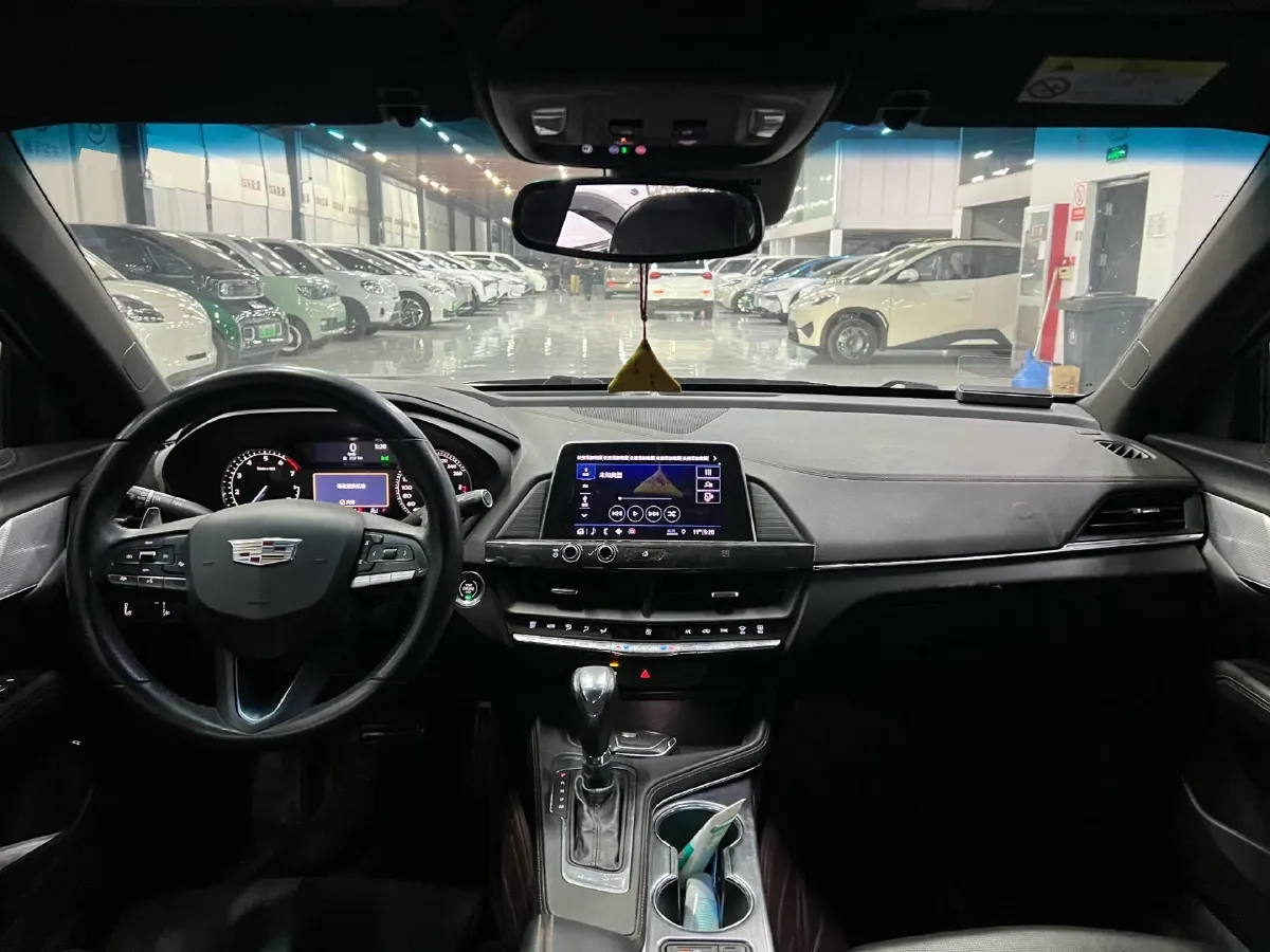 2020 Cadillac CT4 2.0T 237HP L4 8AT,autocango,china used car exporter,china ev exporter,chinese used car exporter,chinese used ev exporter