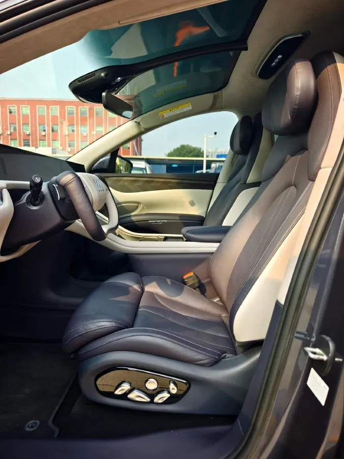 2023 IM LS7 BEV 100KWH,autocango,china used car exporter,china ev exporter,chinese used car exporter,chinese used ev exporter