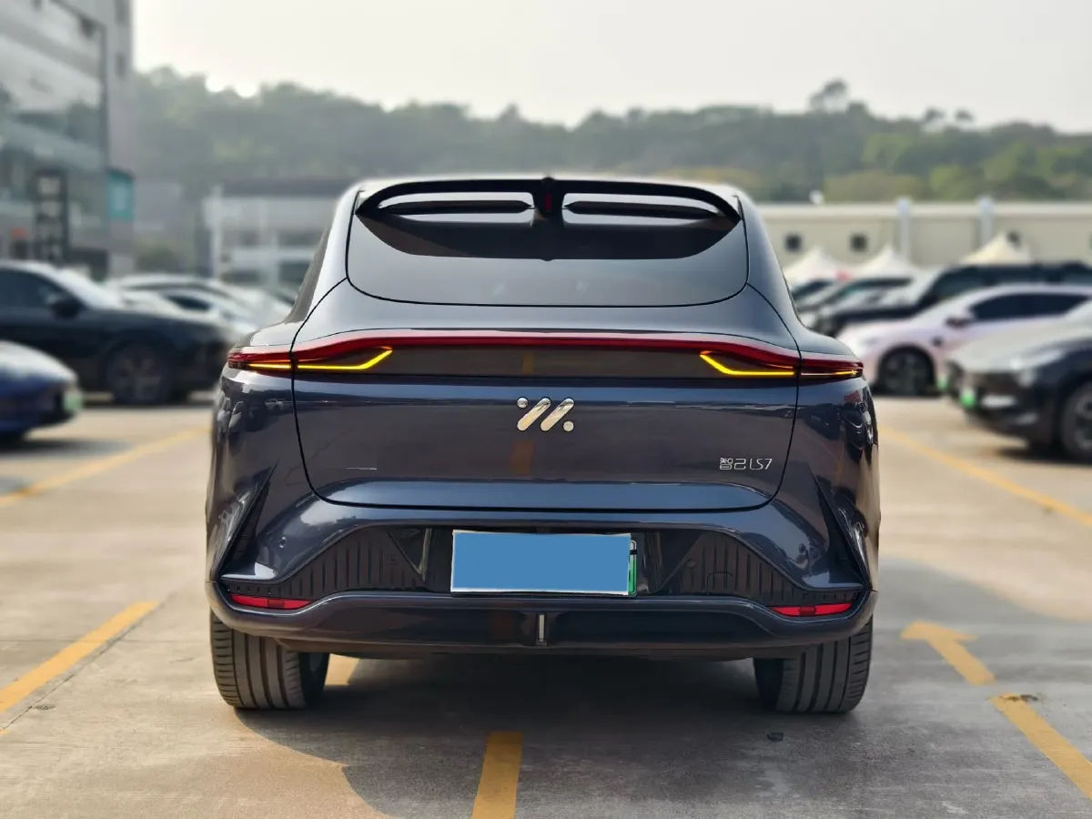 2023 IM LS7 BEV 100KWH,autocango,china used car exporter,china ev exporter,chinese used car exporter,chinese used ev exporter