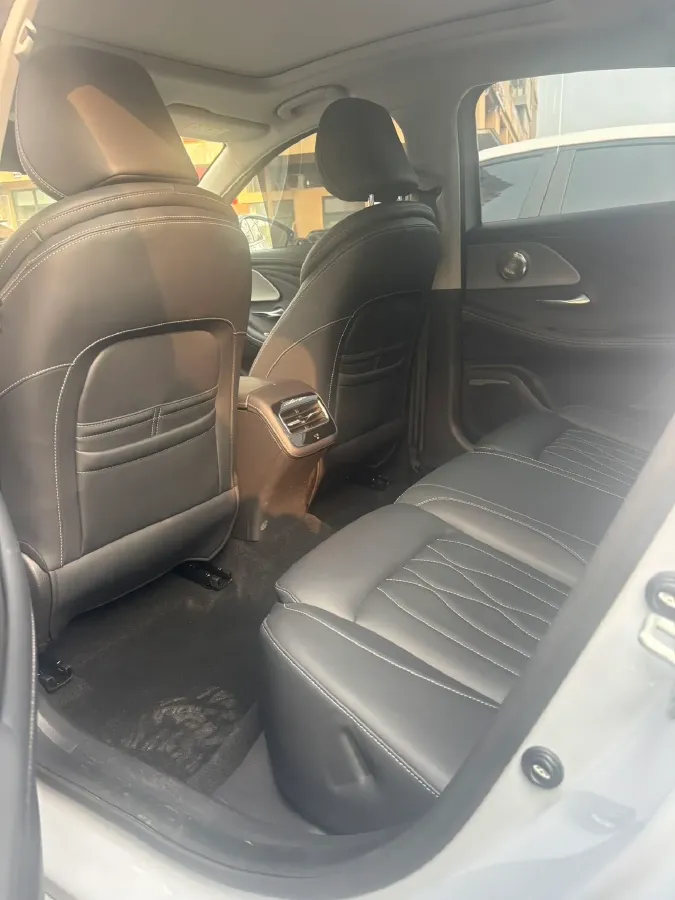 2024 Chery Arrizo 8 1.6T 197HP L4 7DCT,autocango,china used car exporter,china ev exporter,chinese used car exporter,chinese used ev exporter